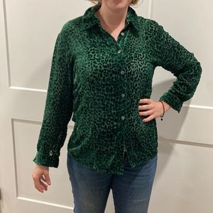 Coldwater Creek Women’s Green Burnout Velvet Animal Print Button Up Blouse M